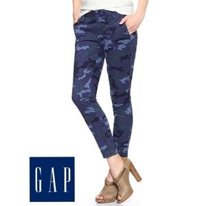The Gap women’s Skinny Mini blue camouflage khakis size 8 NWOT